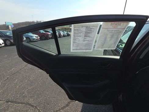 Used 2024 Nissan Altima 2.5 SV image 26