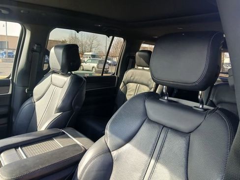 Used 2023 Jeep Wagoneer Series III w/ Premium Group I image 41