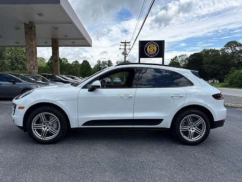 Used 2018 Porsche Macan S image 3