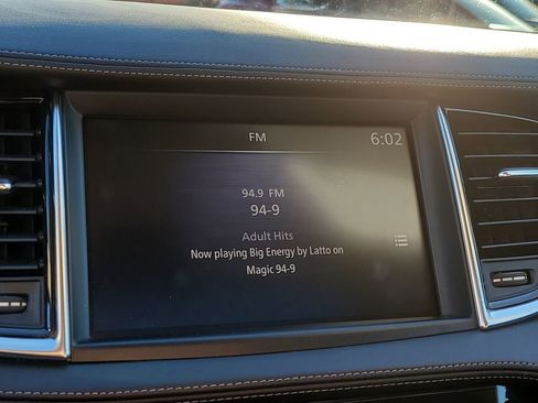 Used 2023 INFINITI QX50 Luxe image 20