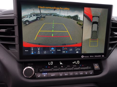 Used 2022 Toyota Tundra TRD Pro AWD/4WD image 31