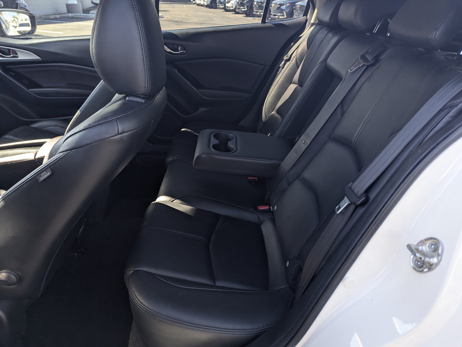 Used 2017 MAZDA MAZDA3 Touring FWD image 8