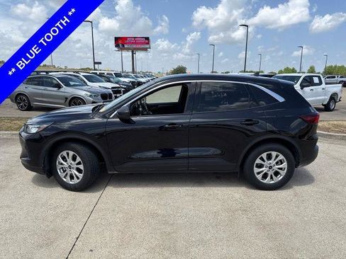 Certified 2024 Ford Escape Active FWD image 3