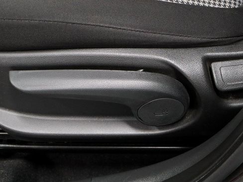 Used 2020 Hyundai Kona SEL w/ Cargo Package image 25