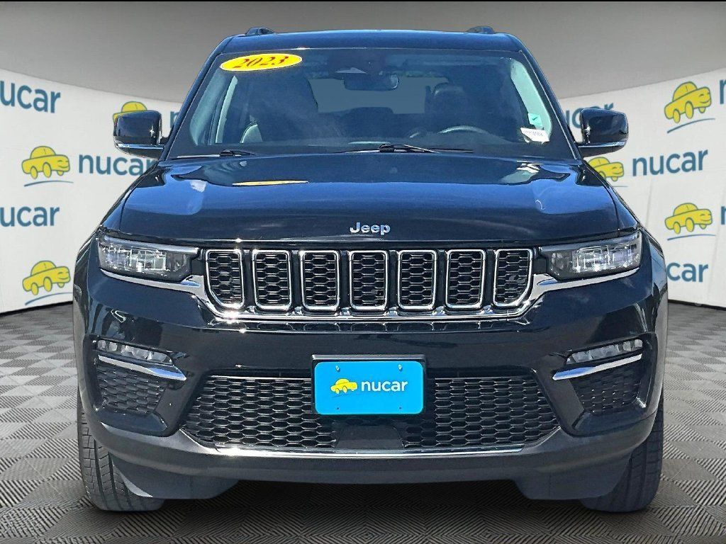Used 2023 Jeep Grand Cherokee 4WD 4xe image 2