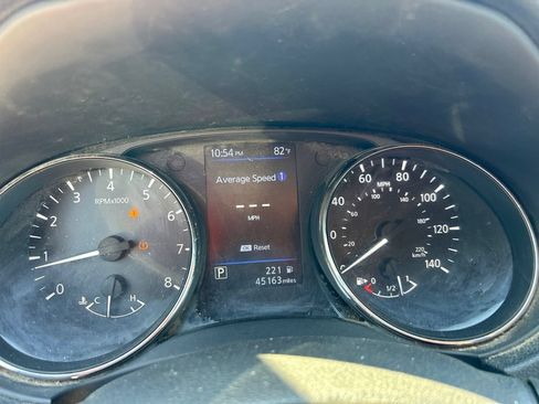Used 2020 Nissan Rogue SV FWD image 18
