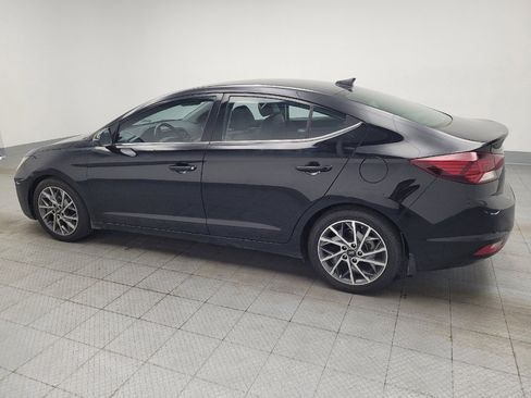 Used 2020 Hyundai Elantra Limited w/ Cargo Package (C1) FWD image 3