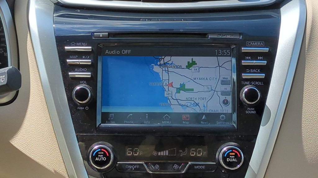 Used 2015 Nissan Murano Platinum w/ Platinum Technology Package AWD/4WD image 14