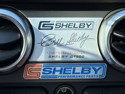Used 2009 Ford Mustang Shelby GT500 RWD image 37