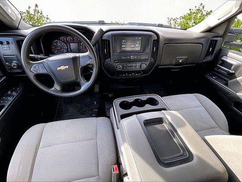 Used 2016 Chevrolet Silverado 2500 W/T w/ Snow Plow Prep Package AWD/4WD image 7