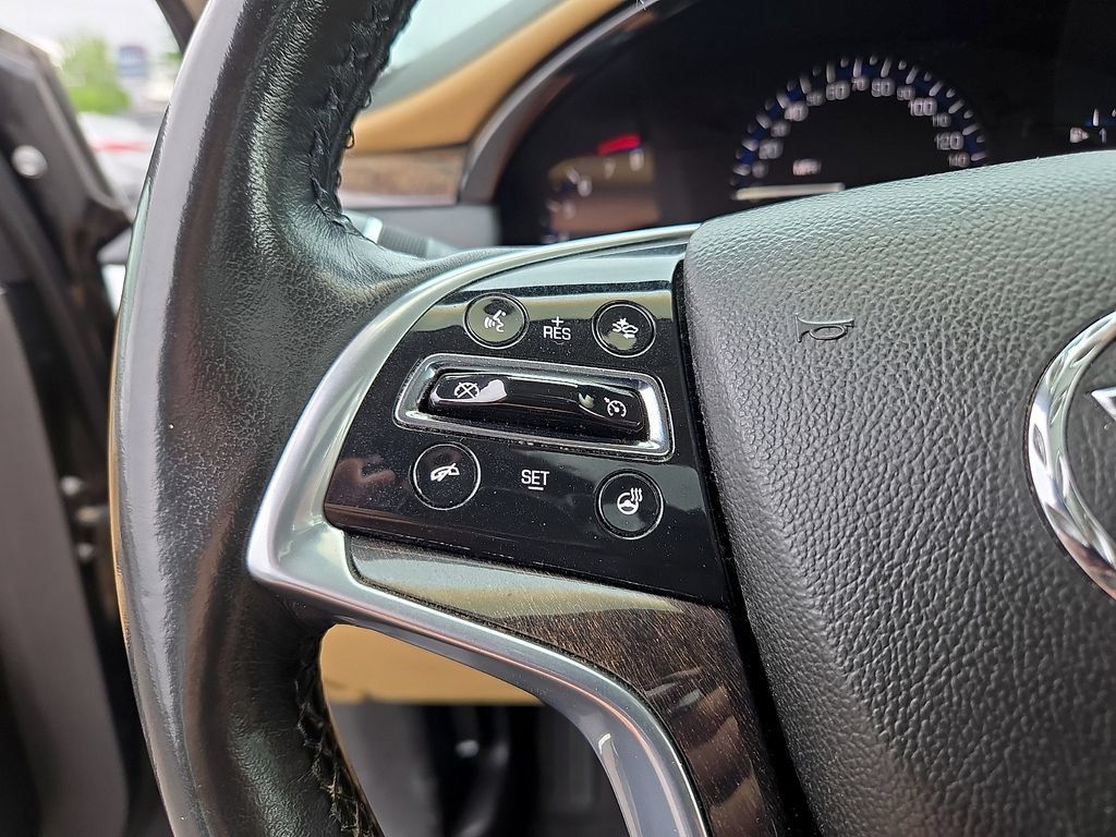 Used 2013 Cadillac XTS Luxury w/ Driver Awareness Package FWD image 23