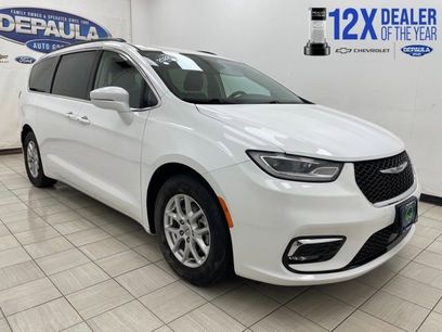 Used 2022 Chrysler Pacifica Touring-L