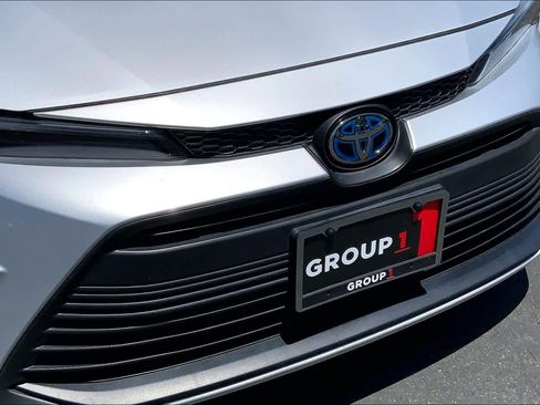 Used 2023 Toyota Corolla LE FWD image 28