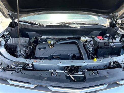 New 2027 Chevrolet Equinox LT w/ Convenience Package II FWD image 14