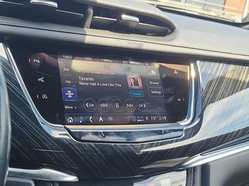 Used 2023 Cadillac XT6 Premium Luxury w/ Technology Package AWD/4WD image 23