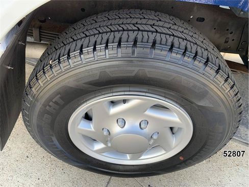 Used 2023 Ford E-350 and Econoline 350 Super Duty w/ Power Windows & Locks Group RWD image 27