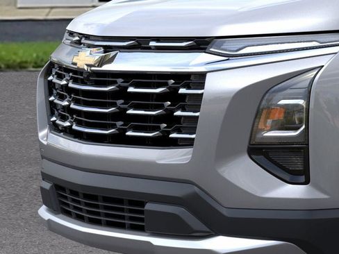 New 2026 Chevrolet Equinox LT w/ Convenience Package II image 13