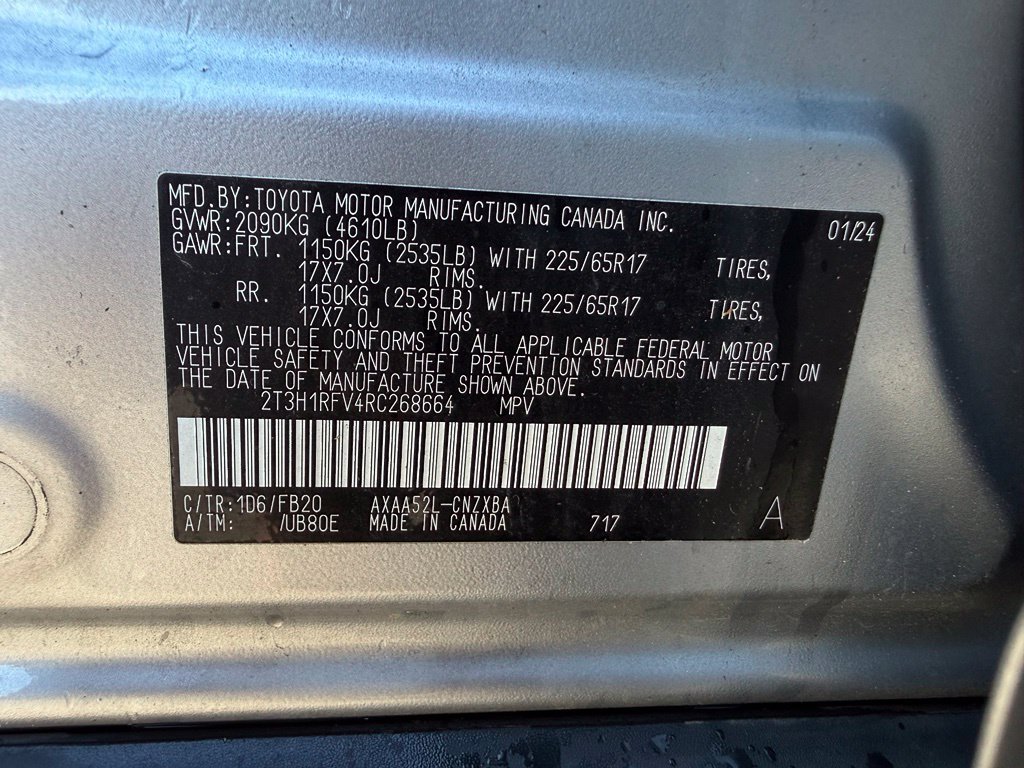 Used 2024 Toyota RAV4 LE FWD image 33