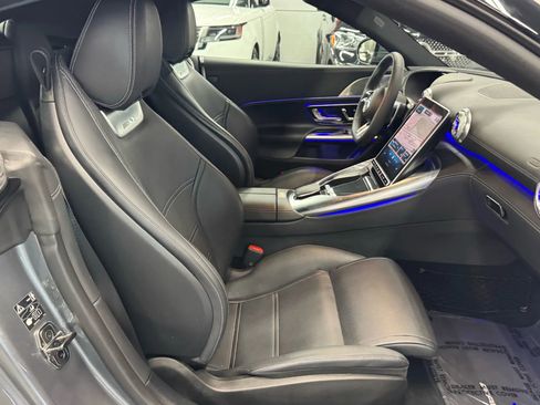Used 2023 Mercedes-Benz SL 43 AMG w/ Driver Assistance Package image 29