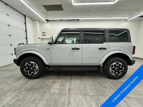 New 2026 Ford Bronco Outer Banks AWD/4WD image 2