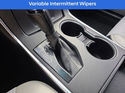 Used 2016 Toyota Camry SE image 25