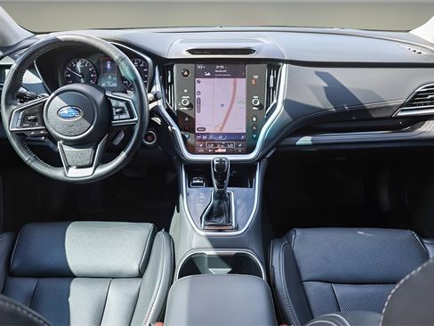 Used 2022 Subaru Outback Limited image 9