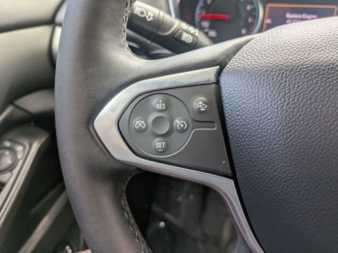 Used 2023 Chevrolet Traverse LT AWD/4WD image 23