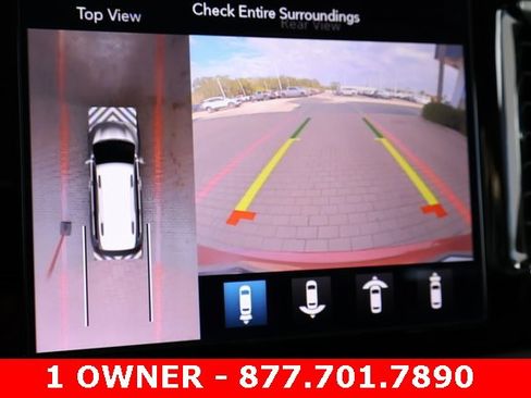 Used 2020 Chrysler Pacifica Touring-L Plus image 28