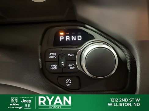 New 2026 RAM 1500 4x4 Crew Cab image 40