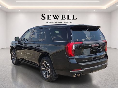 Used 2025 GMC Yukon AT4 Ultimate AWD/4WD image 3
