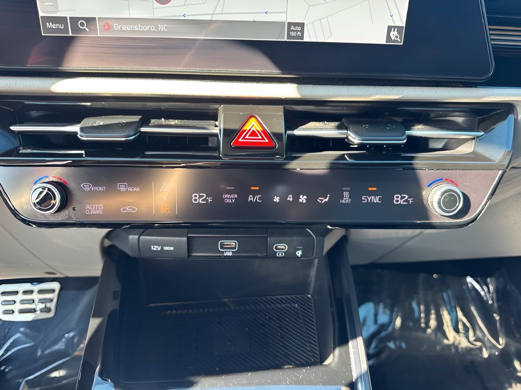 Used 2023 Kia Niro Wave FWD image 19