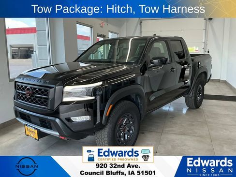 Used 2023 Nissan Frontier PRO-4X w/ Pro-4X Premium Package AWD/4WD image 5
