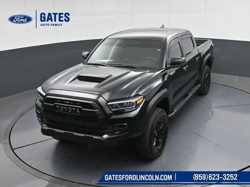 Used 2021 Toyota Tacoma TRD Pro AWD/4WD image 46