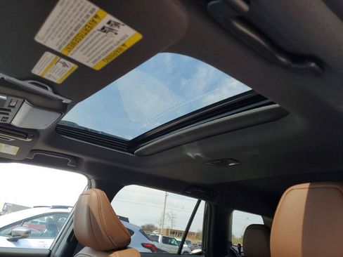 New 2026 Subaru Outback Touring AWD/4WD image 19