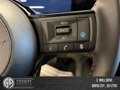 New 2026 Nissan Kicks SR w/ SR Premium Package AWD/4WD image 34