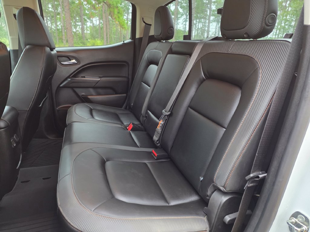 Used 2022 GMC Canyon AT4 w/ Trailering Package AWD/4WD image 17