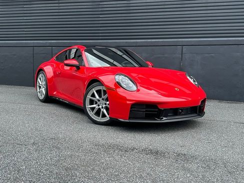 Certified 2025 Porsche 911 Carrera image 12