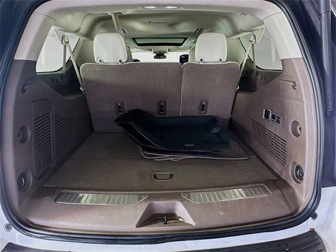 Used 2023 GMC Yukon XL Denali image 28