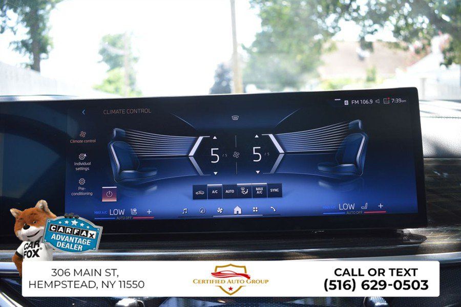 Used 2025 BMW X7 xDrive40i AWD/4WD image 17