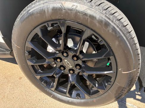 New 2026 Chevrolet Suburban LS w/ LPO, Dark Essentials Package image 3