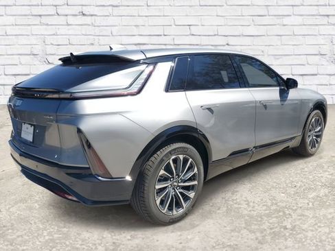 New 2026 Cadillac Lyriq Sport image 3