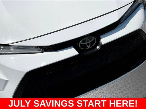 Used 2022 Toyota Corolla L FWD image 32