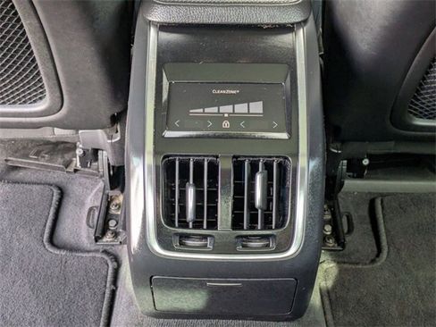 Used 2018 Volvo S90 T5 Momentum w/ Convenience Package image 22