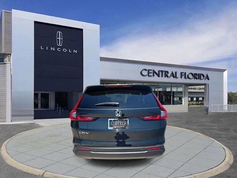 Used 2025 Honda CR-V EX-L image 3