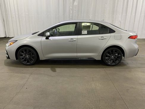 New 2026 Toyota Corolla SE w/ SE Premium Package image 6