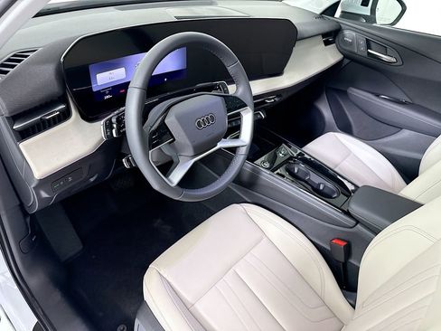 New 2026 Audi Q3 quattro 2.0T image 10