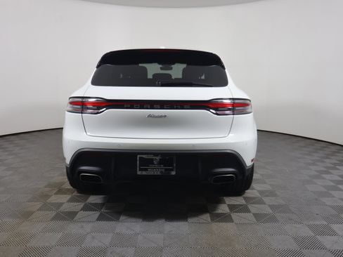 New 2026 Porsche Macan image 6