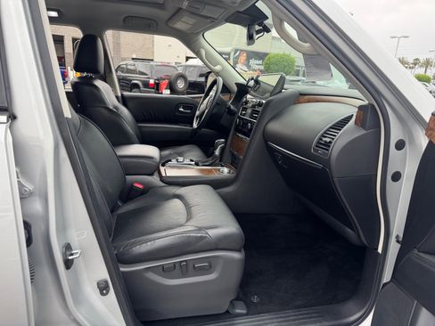 Used 2022 Nissan Armada SL image 19