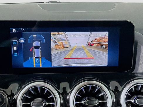 New 2026 Mercedes-Benz GLA 250 4MATIC image 17