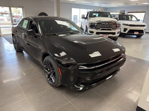 New 2026 Dodge Charger R/T AWD/4WD image 3